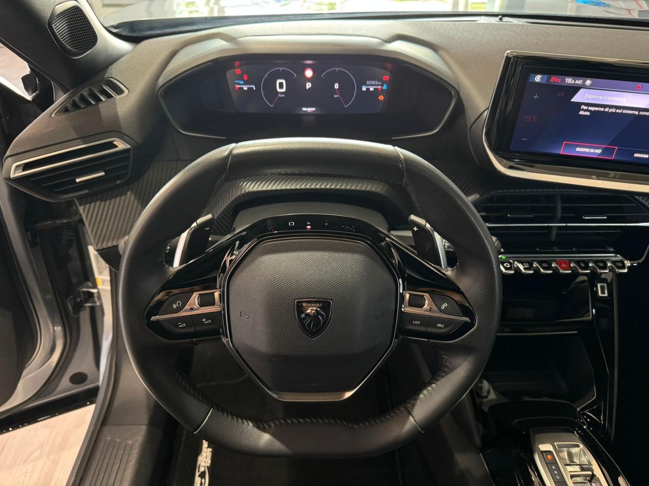 Peugeot 2008 PureTech 130 S&S EAT8 Allure
