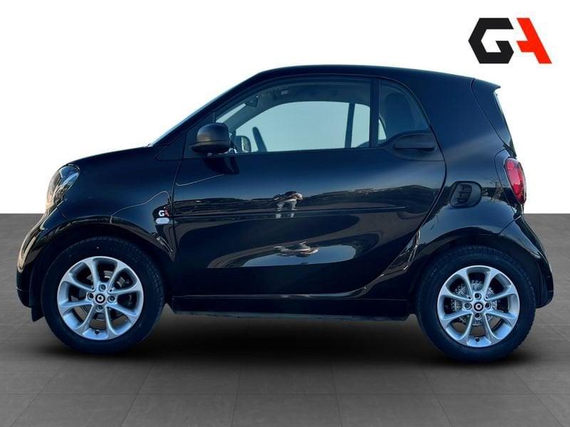 smart fortwo fortwo 70 1.0 twinamic Youngster