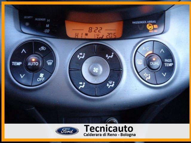 TOYOTA RAV 4 2.2 D-4D 177 CV Sol Plus 4WD NAVIGATORE