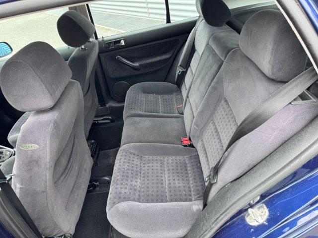 VOLKSWAGEN Golf 1.9 TDI/101 CV cat 5p. Highline OK NEOPATENTATO