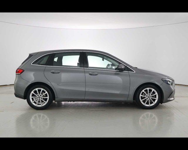 MERCEDES-BENZ B 180 d Automatic Sport