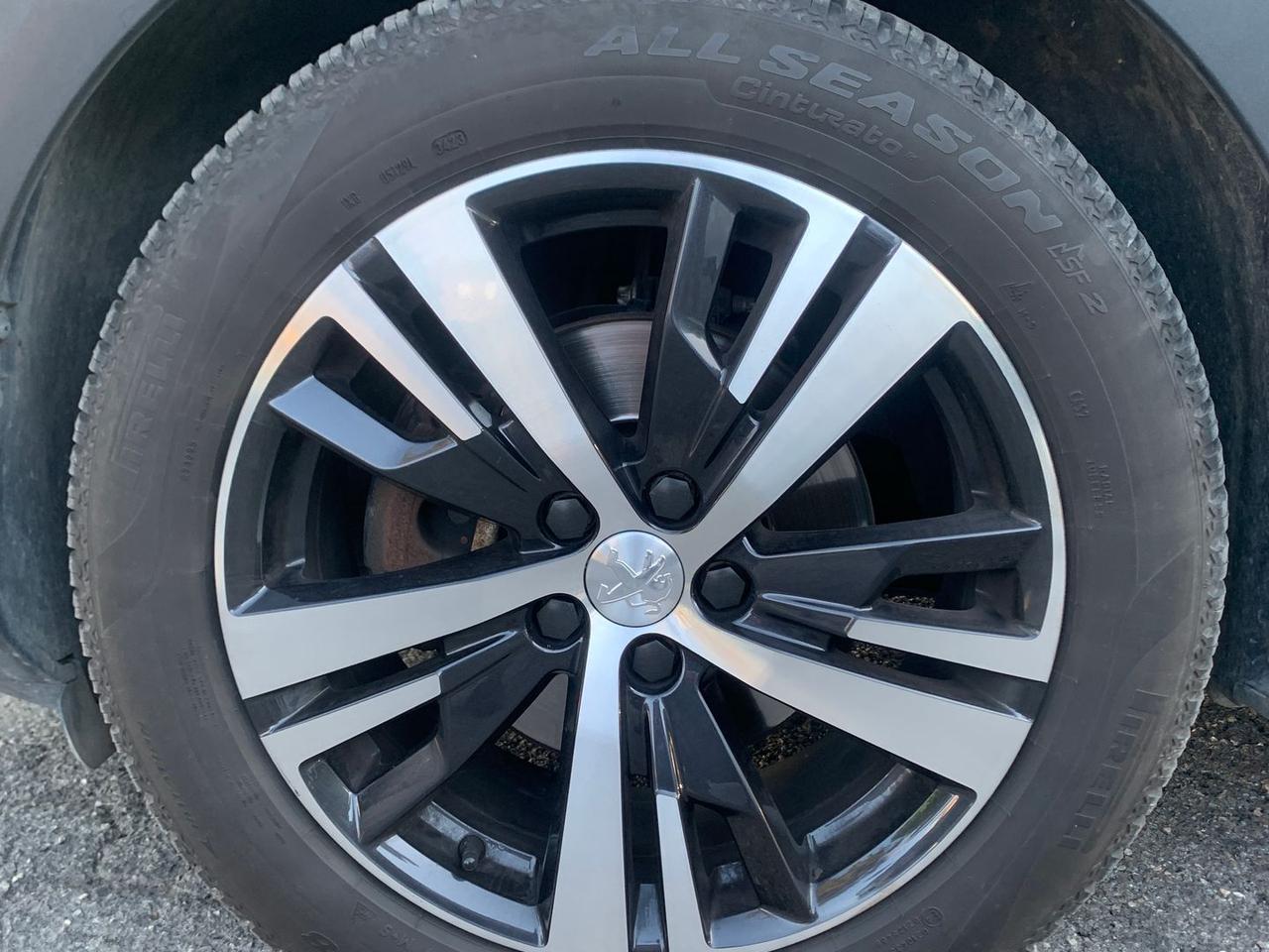 Peugeot 3008 1.5 Blue HDI 130 Allure PACK