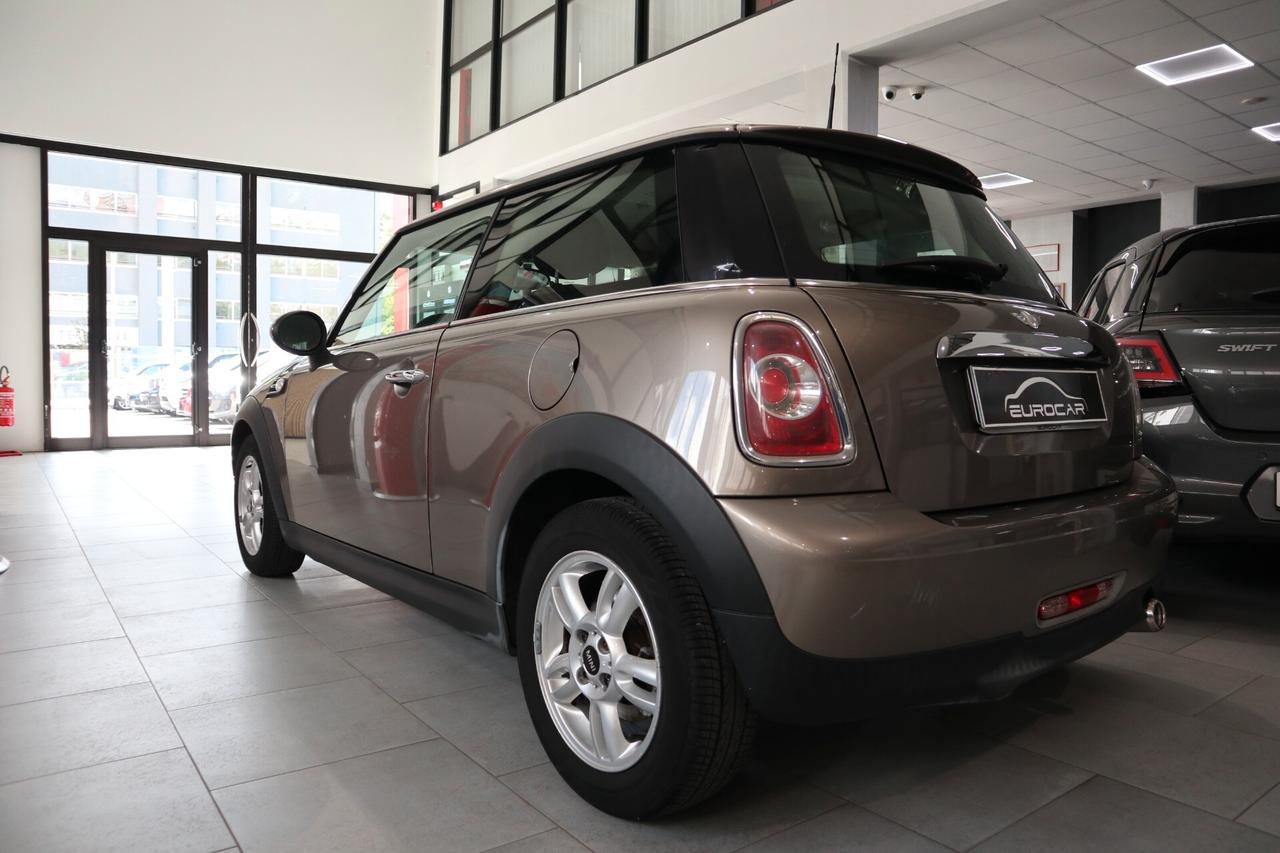 Mini 1.6 16V One D