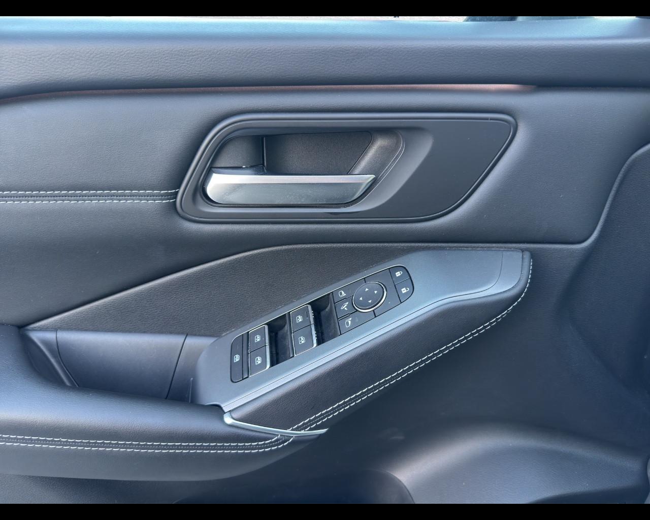 NISSAN Qashqai 3ª serie - Qashqai MHEV 140 CV N-Connecta