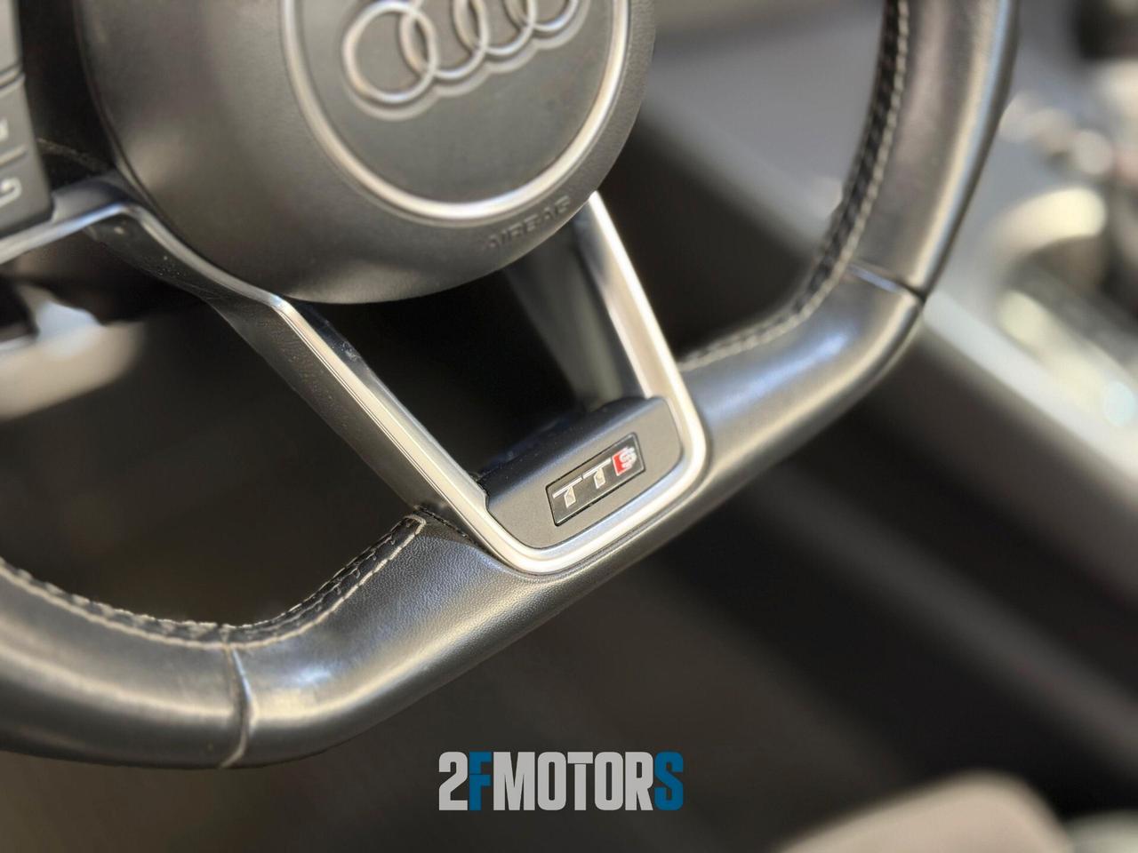 Audi TT TTS Roadster 2.0 TFSI 310 CV quattro S tronic