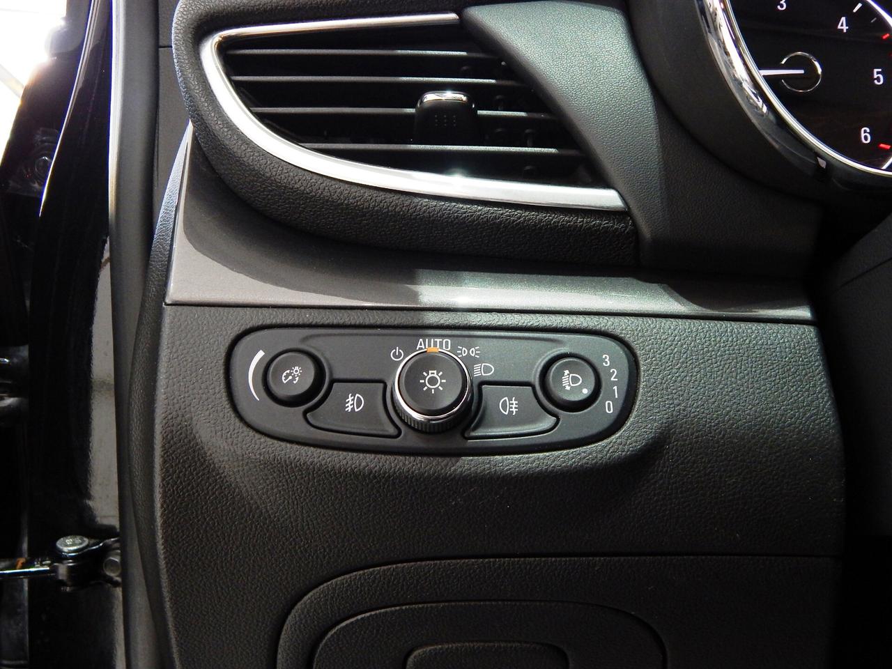 Opel Mokka X 1.6 cdti Innovation 136cv Aut. NAVI-PELLE-PARK