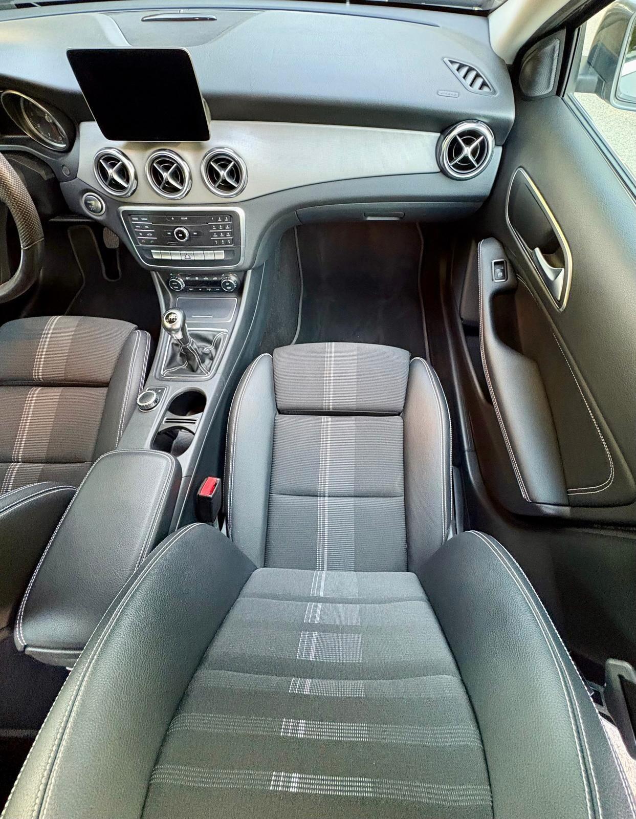Mercedes-benz GLA 200 Sport