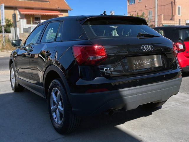 AUDI Q2 30 TDI Business