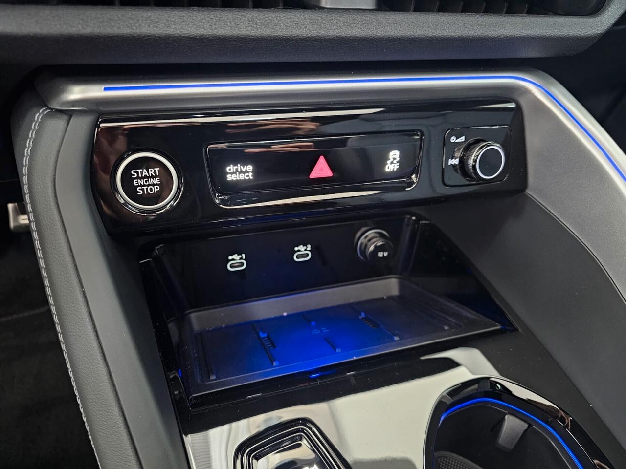 Audi Q5 SPB 40 TDI quattro S tronic Identity Black