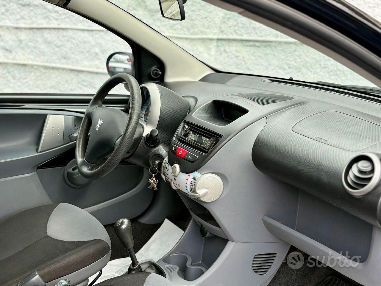 PEUGEOT 107 1.0 BENZINA Allure 5p NEOPATENTATI