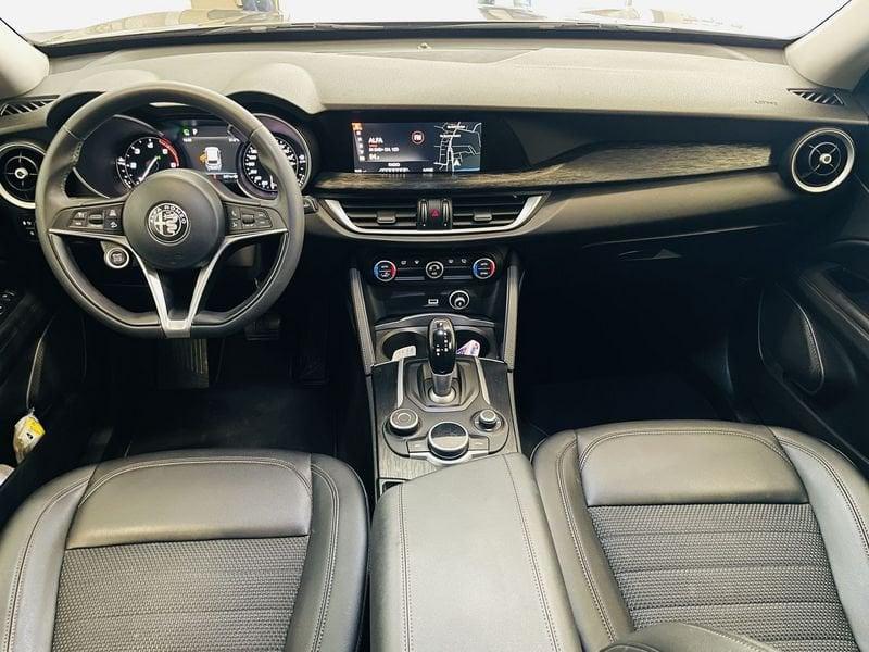 Alfa Romeo Stelvio 2.2 Turbo Diesel 190CV AT8 Q4 Executive