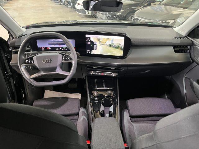 AUDI Q3 SPB Sportback TDI S line Stronic Black Line Sline
