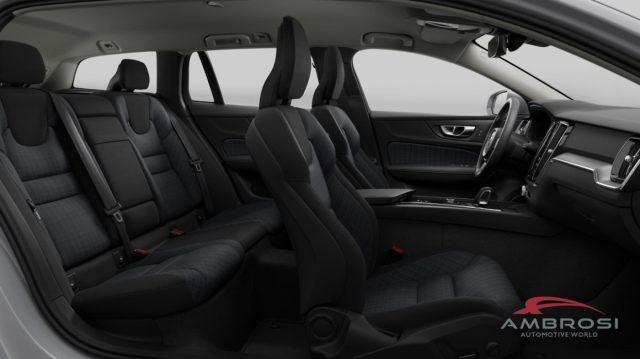 VOLVO V60 B4 Mild hybrid Benzina Core