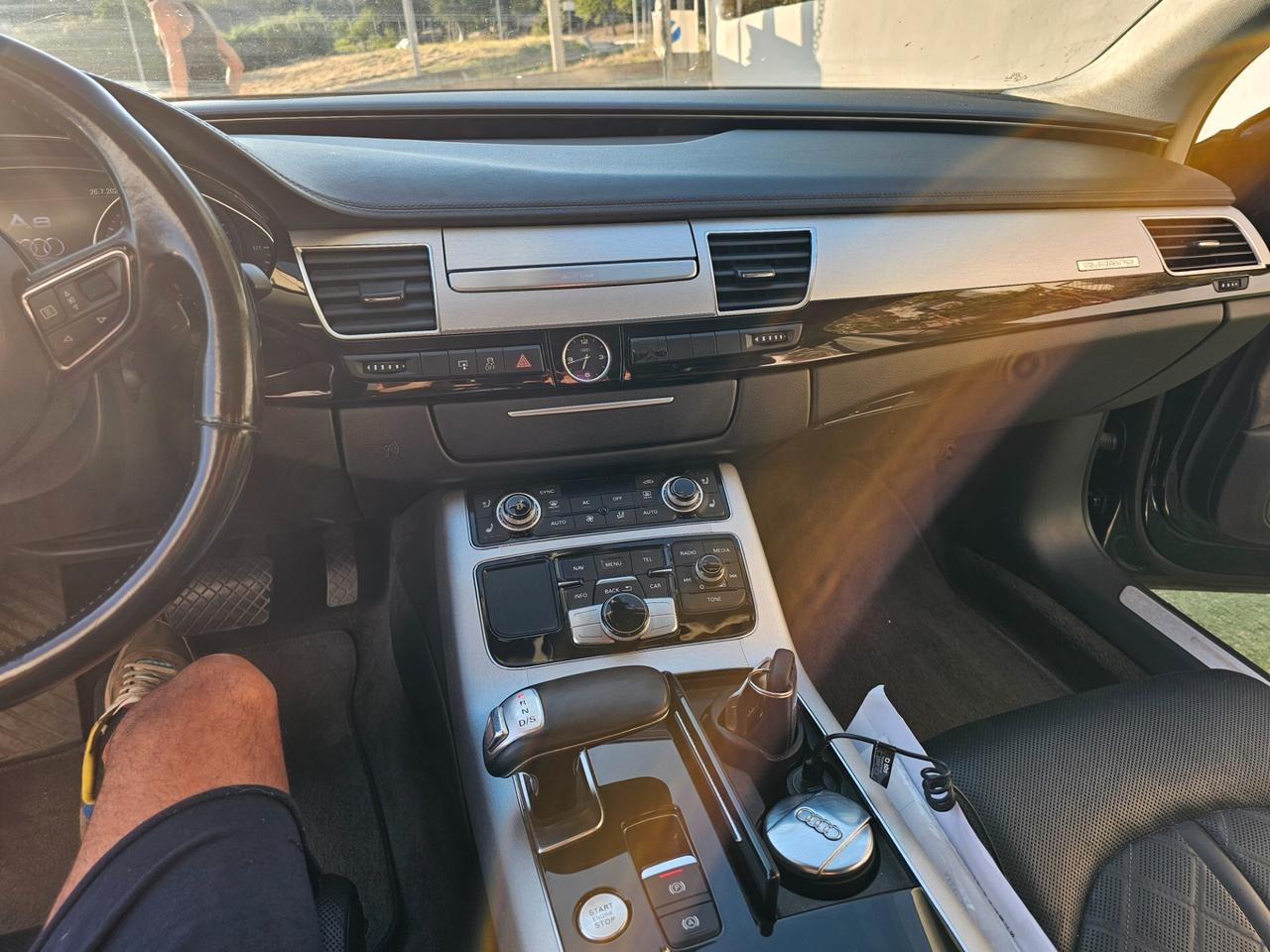 Audi A8 4.2 motore v 8