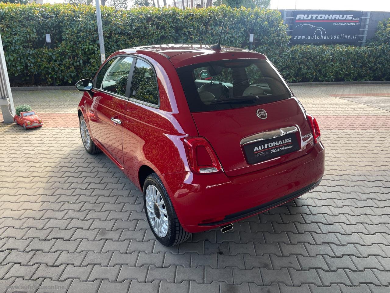 FIAT 500 1.0 Hybrid Dolcevita