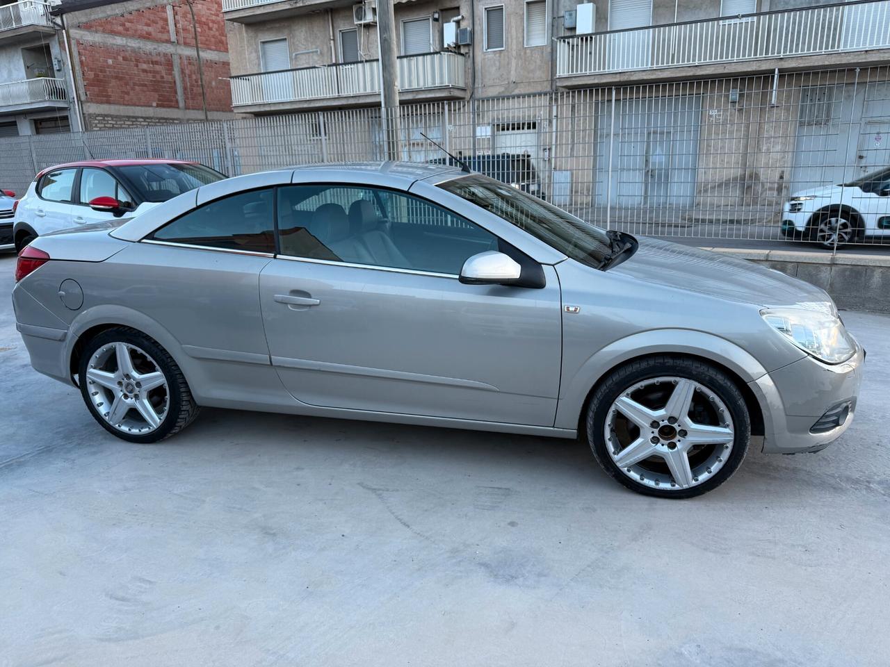 Opel Astra TwinTop 1.9 16V CDTI 150CV Cosmo