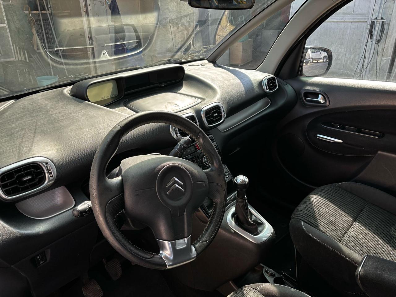 Citroen C3 Picasso 1.6 HDi 90 Attraction IDONEA PER NEO PATENTATI SOLO 143000KM UNI PROP PERMUTABILE