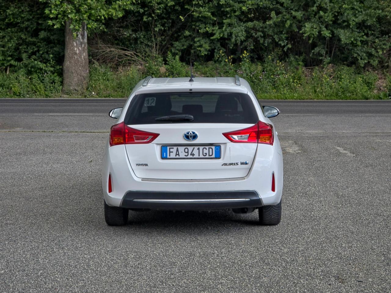 Toyota Auris Touring Sports 1.8 Hybrid Cool CV-100 Automatico NEO