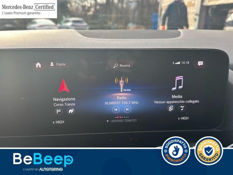 Mercedes-Benz GLA 200 D PREMIUM AUTO