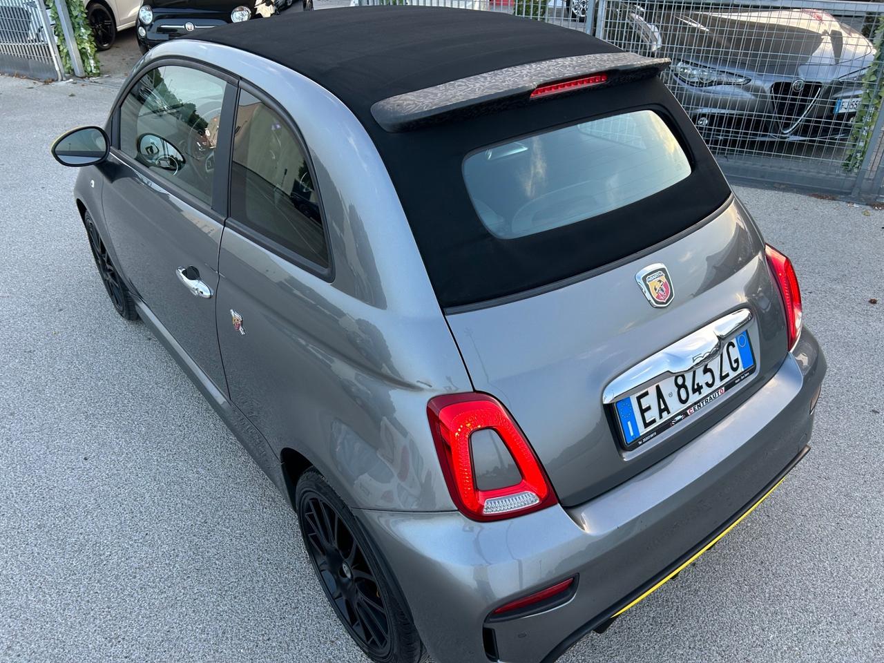 Abarth 500 C 1.4 140CV T-Jet MTA restayling 2018