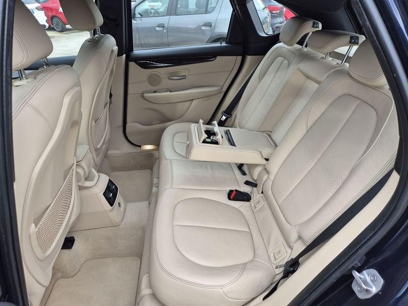 BMW Serie 2 Active Tourer 225i xDrive Active Tourer Luxury aut.