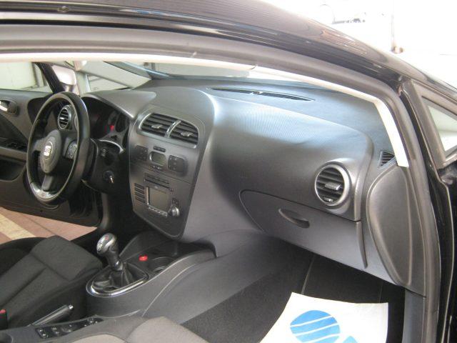 SEAT Leon 2.0 TDI DPF FR