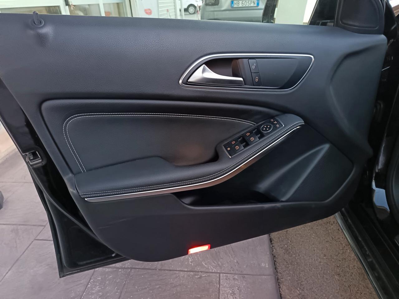 Mercedes-benz A 180 d Automatic Premium