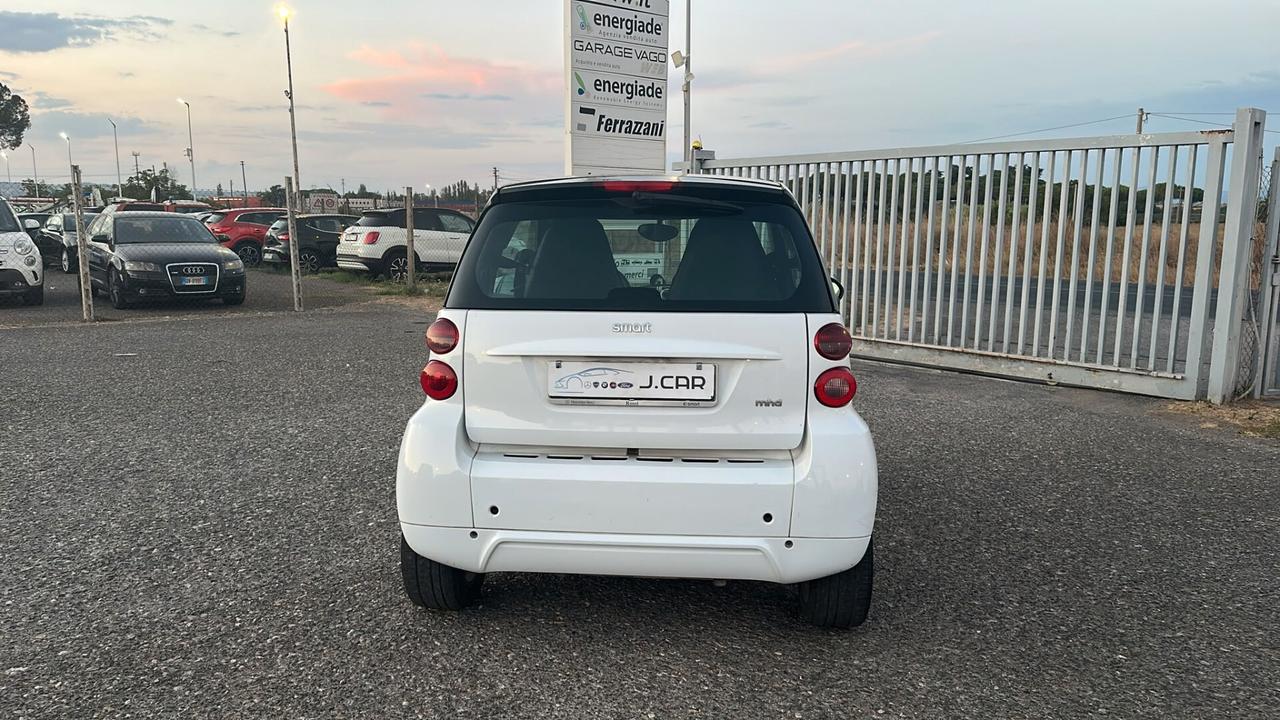 Smart ForTwo 1000 52 kW MHD coupé pure