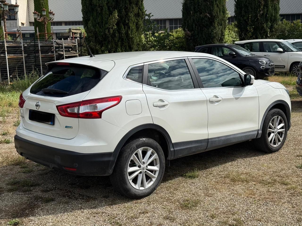 Nissan Qashqai 1.5 dCi Visia