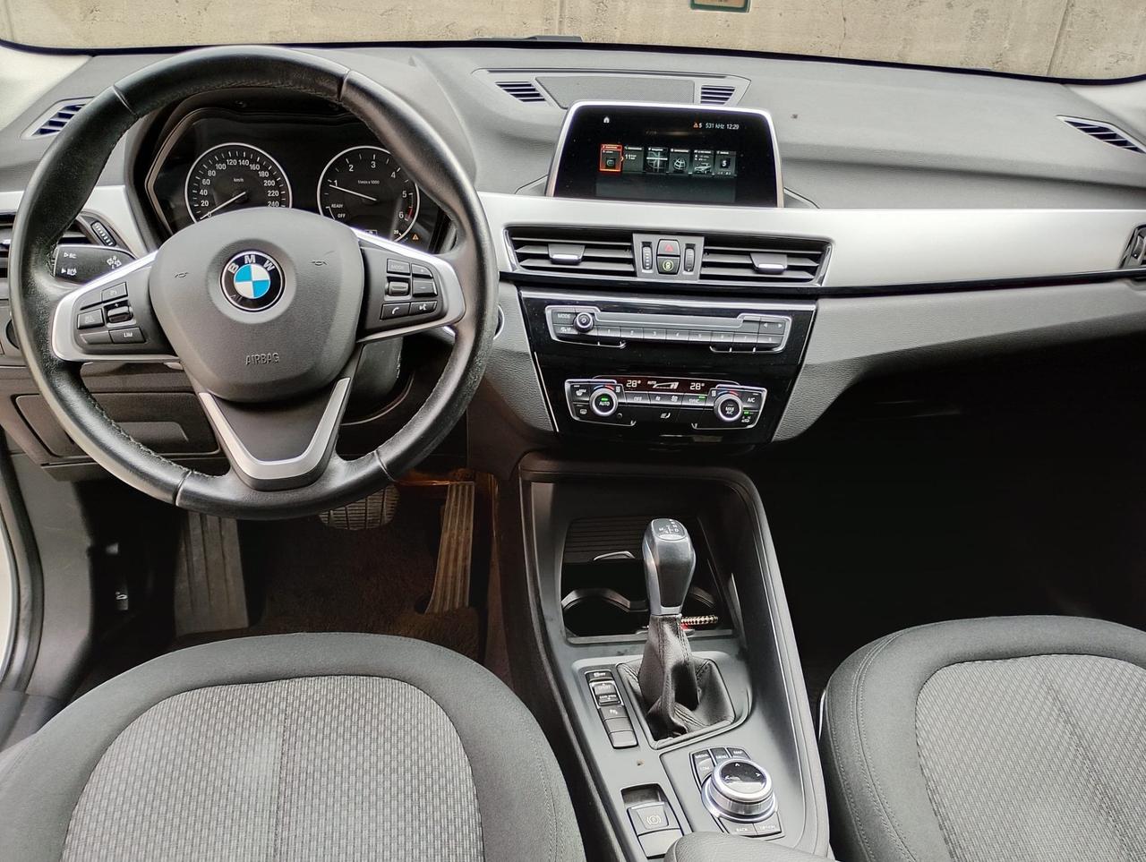 Bmw X1 sDrive18d xLine
