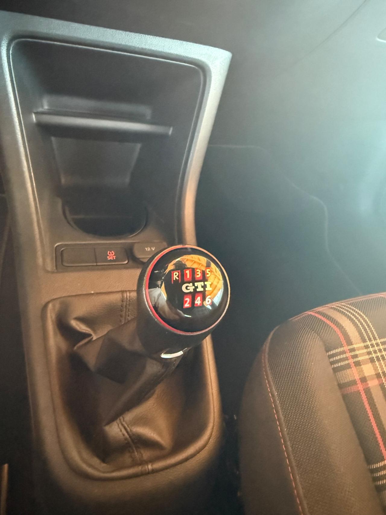 Volkswagen up! 1.0 GTI - PERFETTA