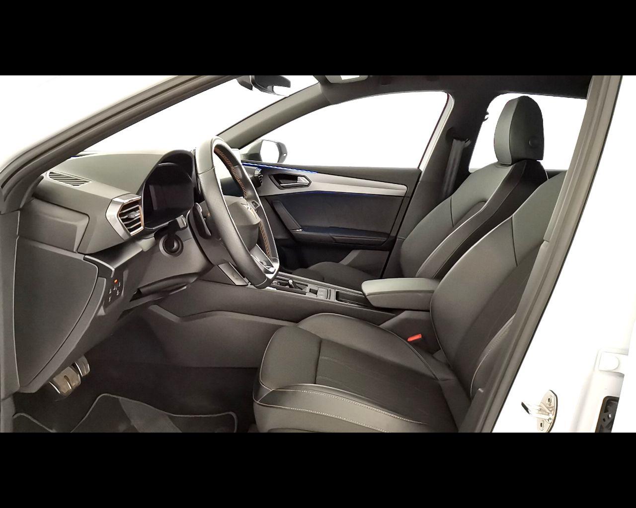 CUPRA Leon 2020 - Leon 1.5 hybrid 150cv dsg