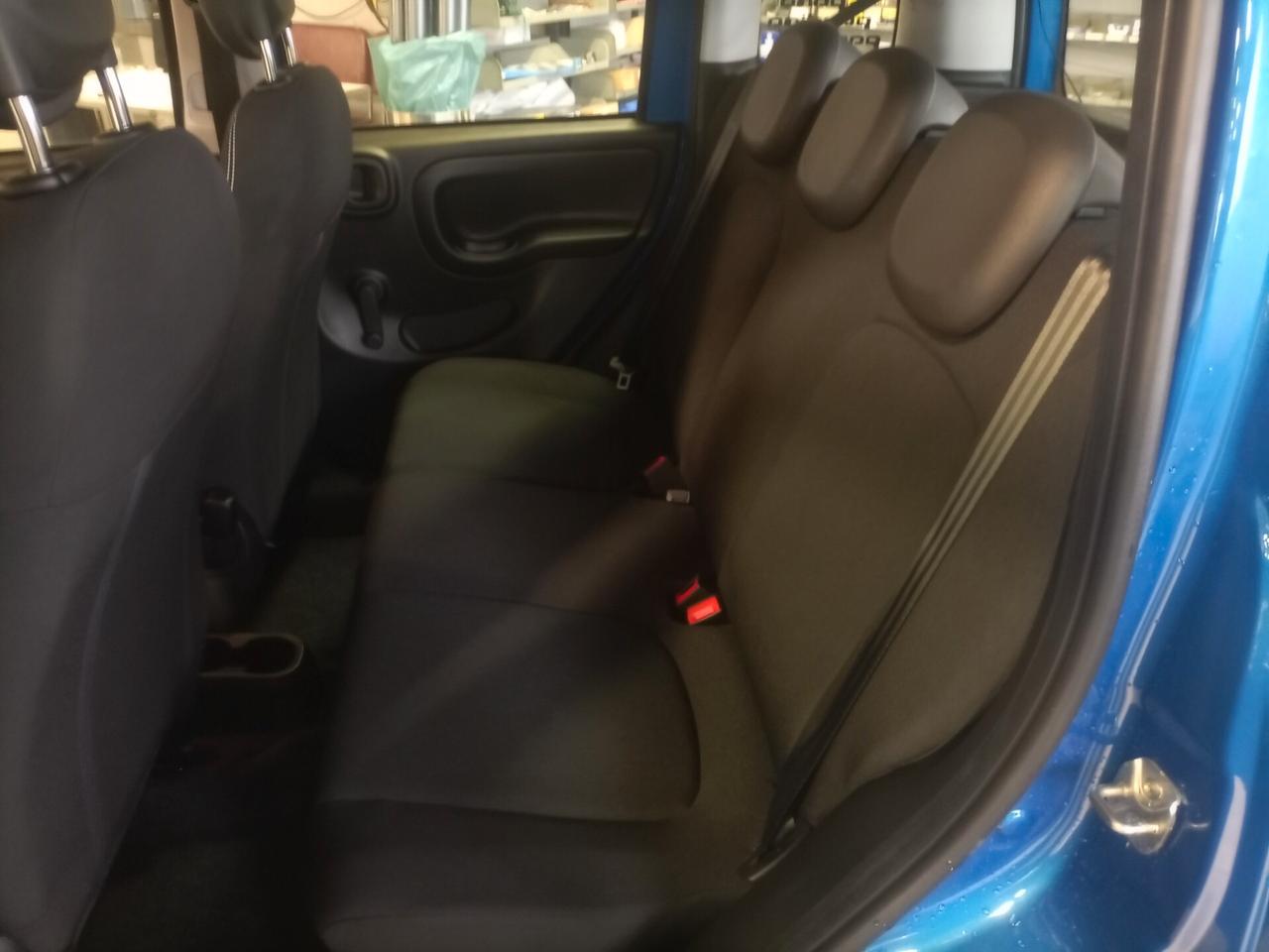 Fiat Panda 1.0 Hybrid Ikon + 5°posto