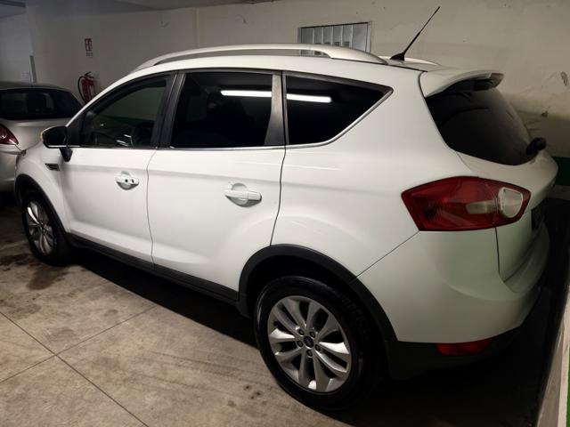 FORD Kuga 2.0 TDCi 163 CV 4WD Powersh.Titanium DPF
