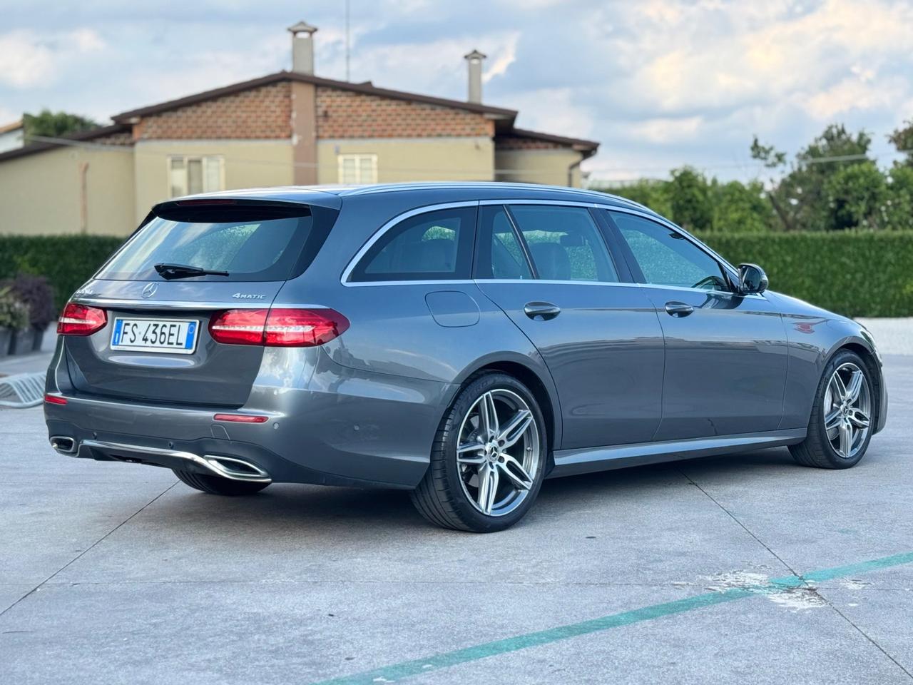 Mercedes-benz E 220 d S.W. Auto Premium Plus AMG 4 MATIC .