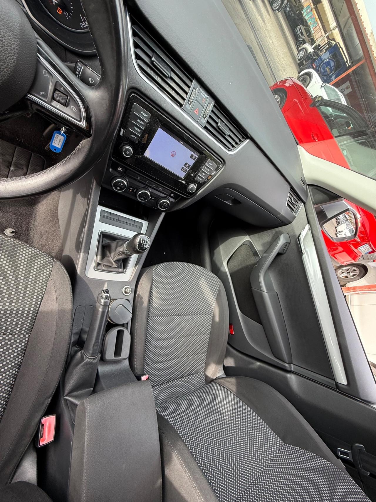 Octavia 1.6 TDI CR 110 CV/rate/permute/garanzia/