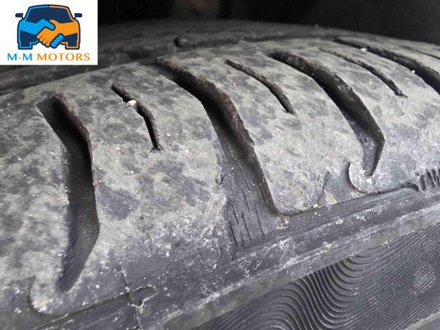 VOLVO V90 D4 AWD Geartronic Momentum