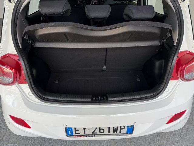 HYUNDAI i10 1.0 MPI Sound Edition