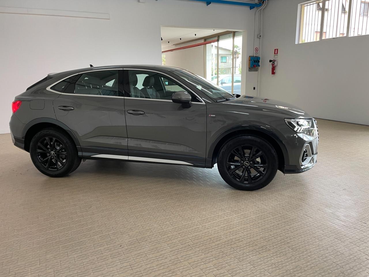 Audi Q3 SPB 35TDI S tronic S line Km0