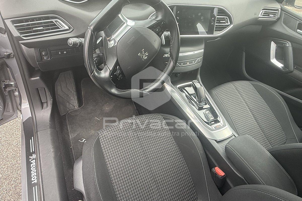 PEUGEOT 308 BlueHDi 130 S&S EAT8 SW Active Business
