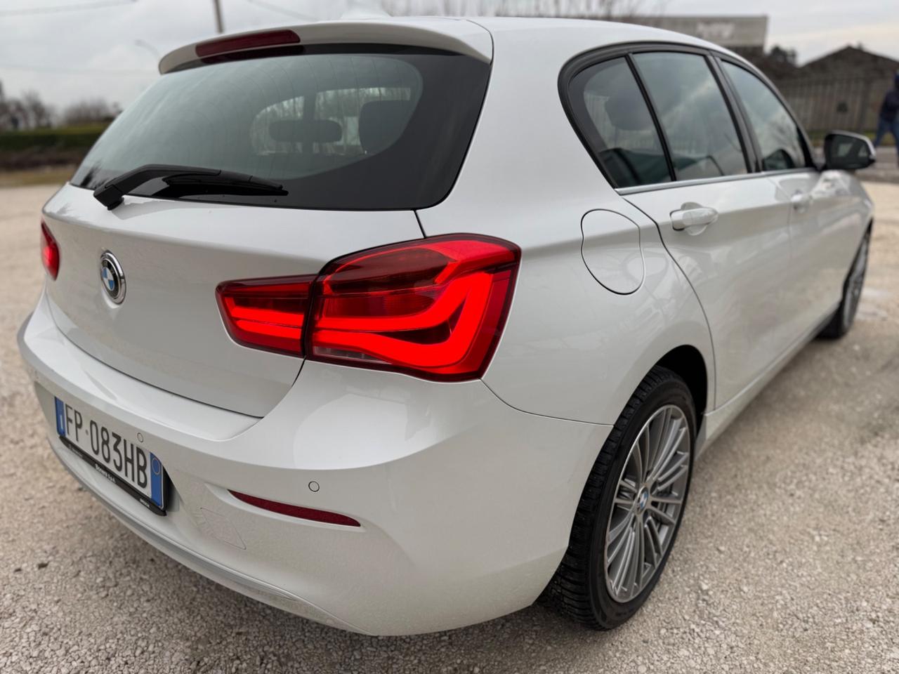 Bmw 116 116d 5p. Sport Navi Led ok Neopatentati