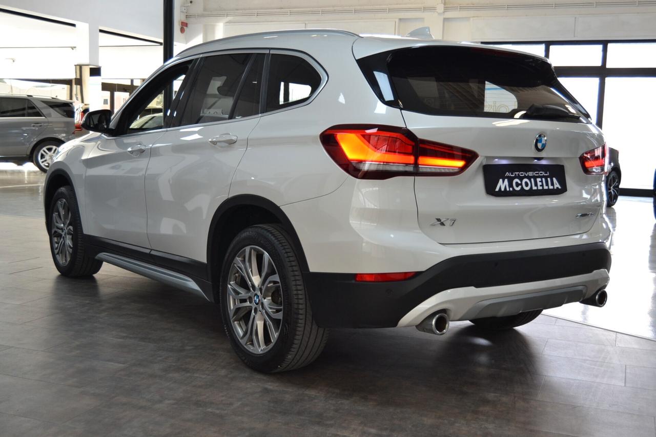 Bmw X1 sDrive18d xLine Plus Navi/Pelle/LED