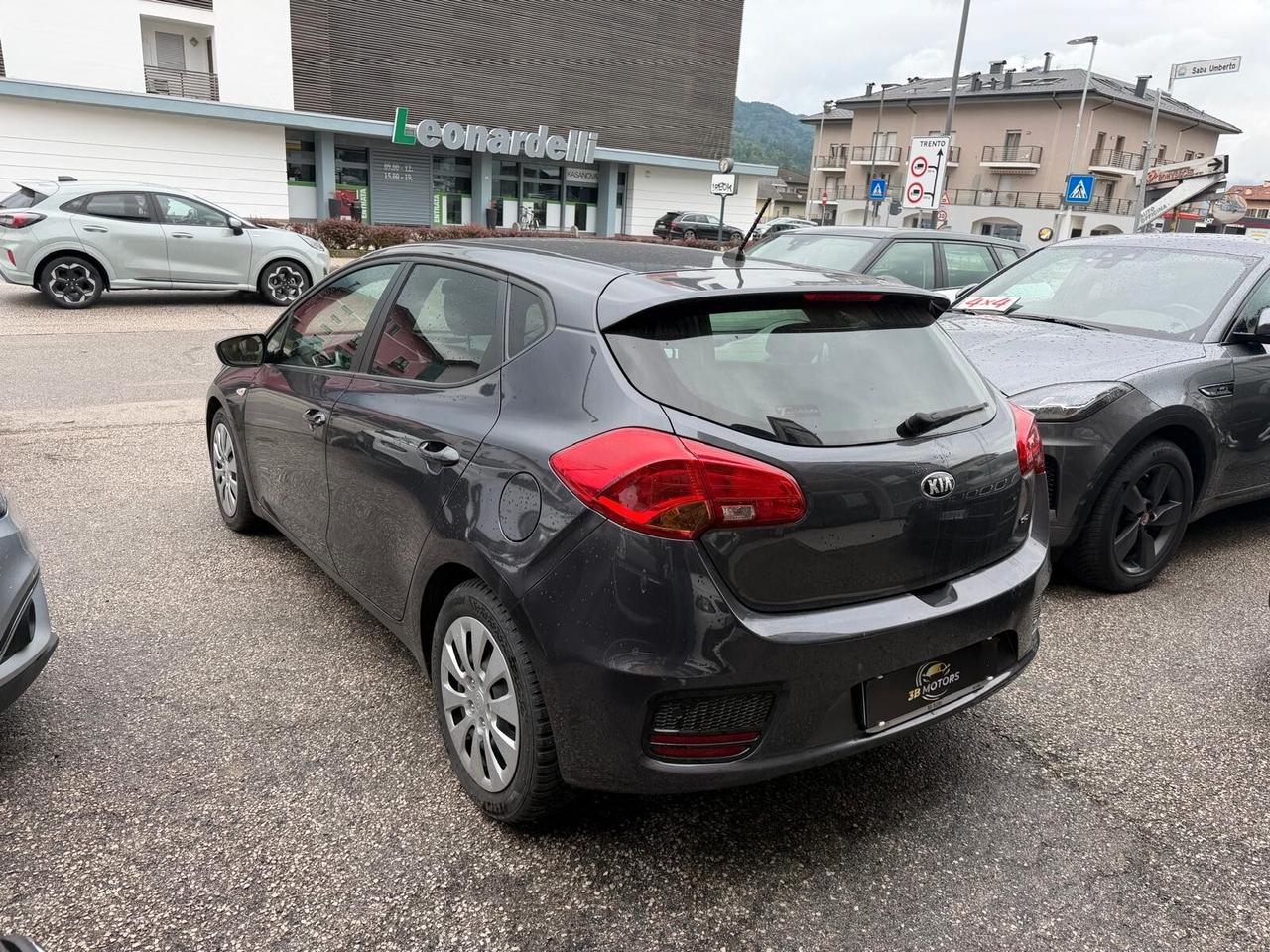 Kia Ceed cee'd 1.6 CRDi 110 CV 5 porte Cool