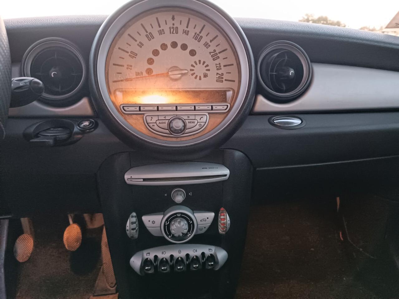 Mini Mini 1.6 16V Cooper D