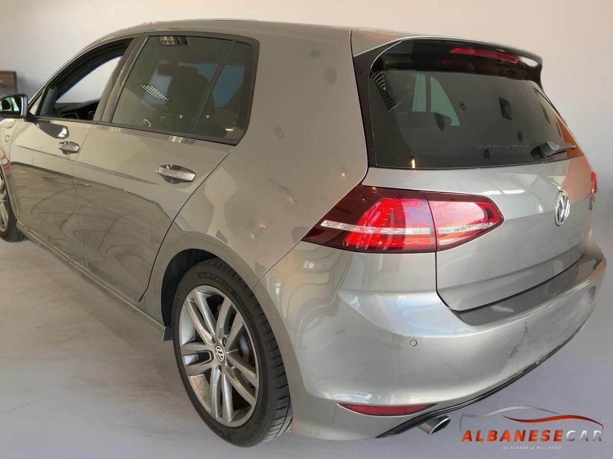 Volkswagen Golf 1.6 TDI 110 CV 5p. R LINE