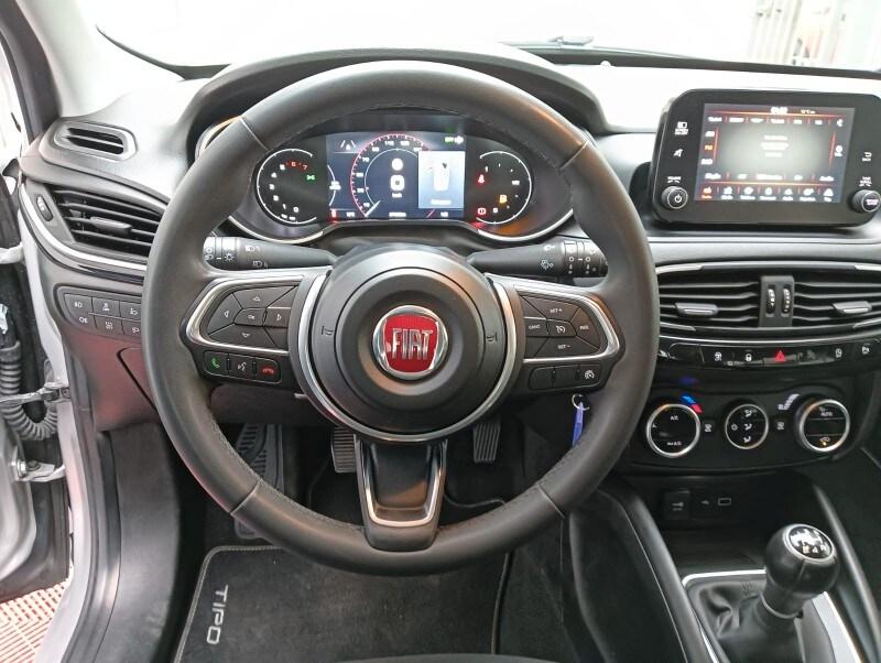 FIAT Tipo (2015-->) Tipo 1.0 5 porte Life