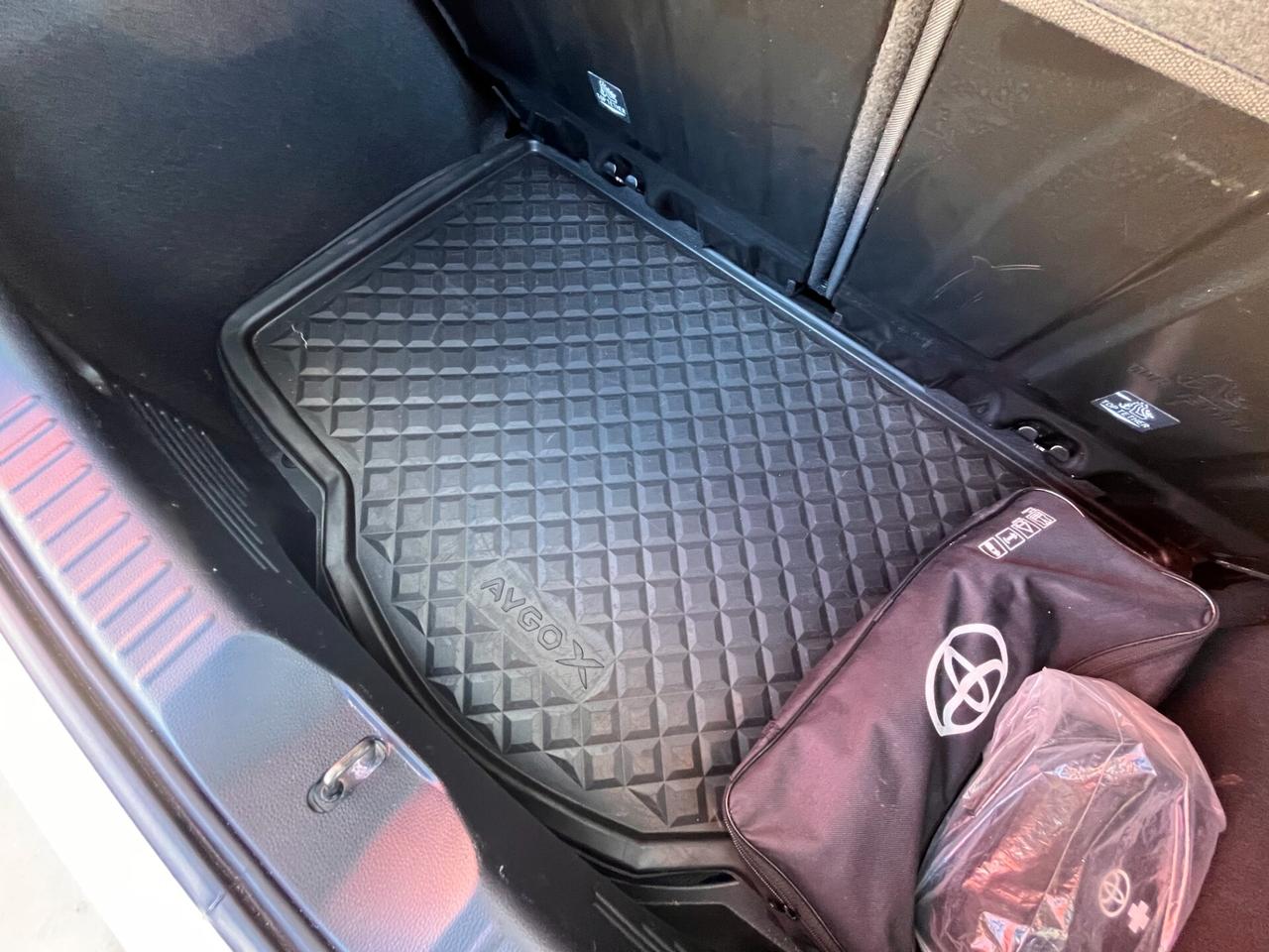 Toyota Aygo X 1.0 VVT-i 72 CV 5 porte Lounge