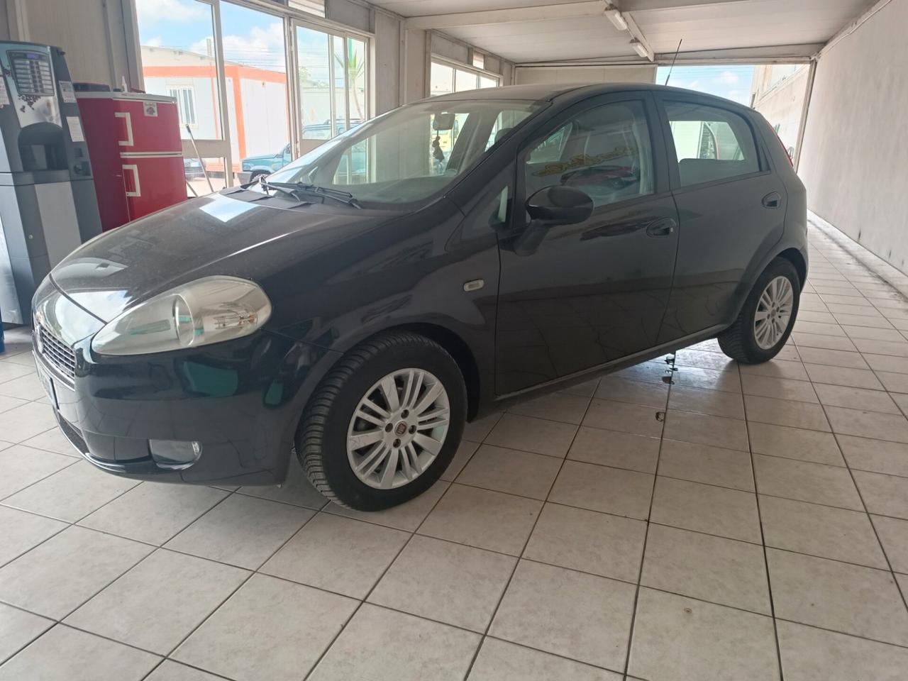 Fiat Grande Punto Grande Punto 1.3 MJT 75 CV 5 porte Fun
