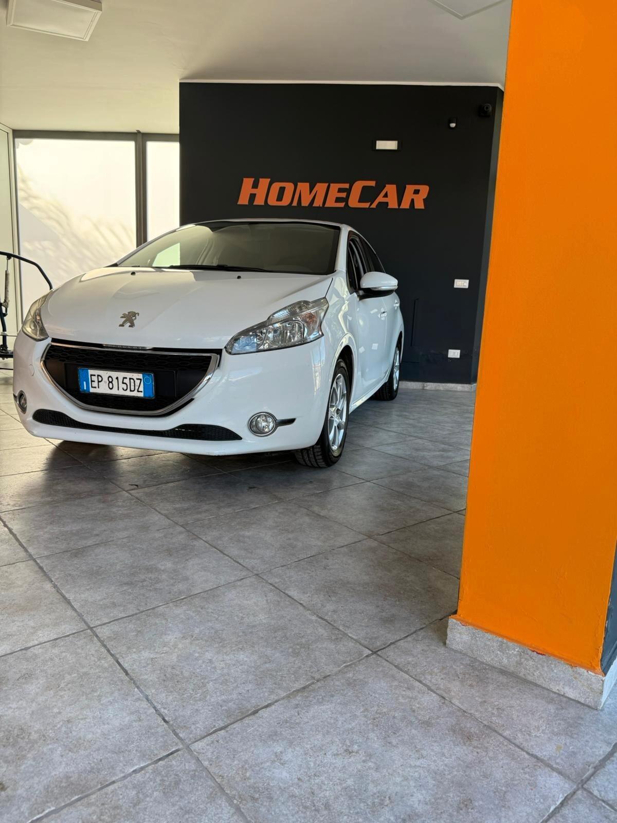 Peugeot 208 1.4 HDi 68 CV 5 porte Allure OTTIMA X NEOPATENTATI