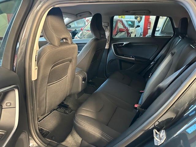 Volvo V60 D3 Momentum